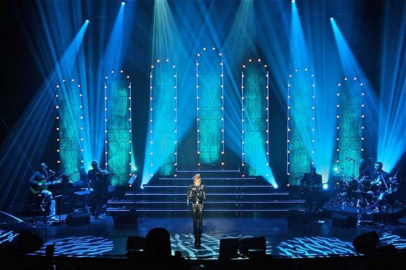 A.Dombasle_lumiere_Vincent_Mongourdin