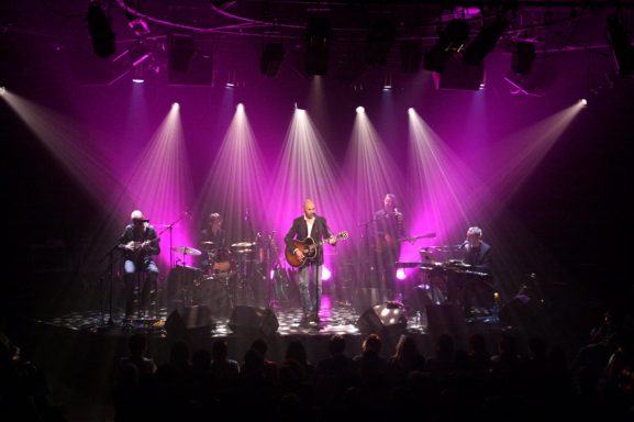 Vincent BAGUIAN ( Lumières et Scénographie Vincent Mongourdin )